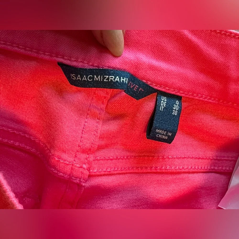 Isaac Mizrahi Vibrant Pink Cropped Pants - Picture 6 of 15